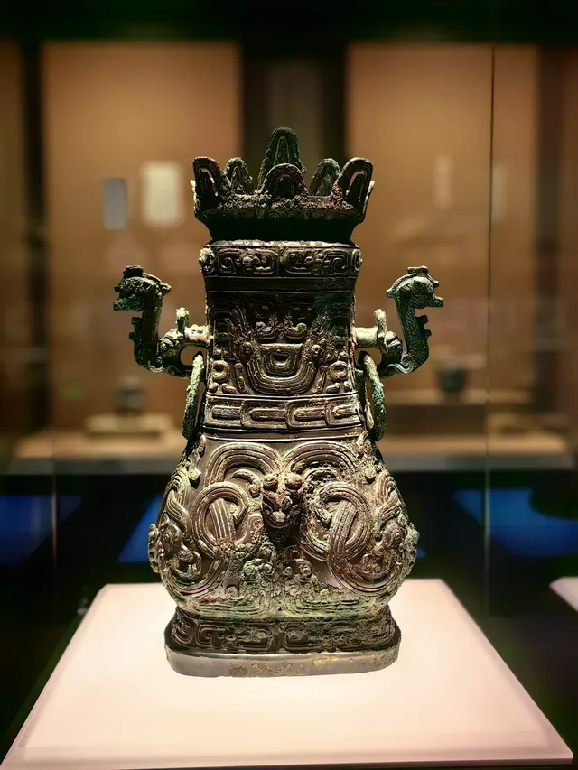 外面基礎,裡面就不基礎——山西青銅博物館 外面基礎,裡面就不基礎——山西青銅博物館