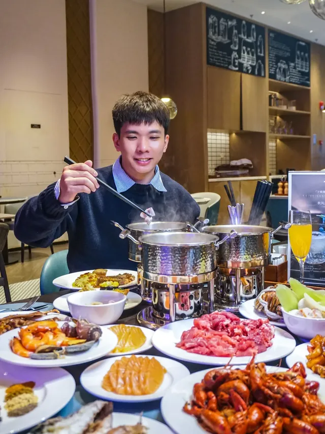 北海!北海酒店!住度假酒店就要吃海鮮自助! 北海!北海酒店!住度假酒店就要吃海鮮自助!