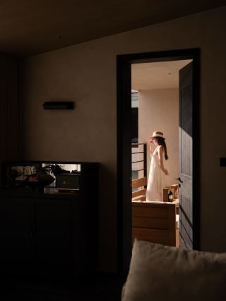 Остановитесь в Дали | Откройте окно, чтобы полюбоваться горами Цаншань и плывущими облаками, выйдите на улицу, чтобы ощутить яркую атмосферу древнего города.