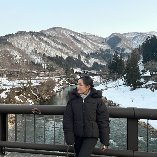 หมู่บ้านชิราคาว่าโกะ (Shirakawago) 🛖🌨️⛄️🎌