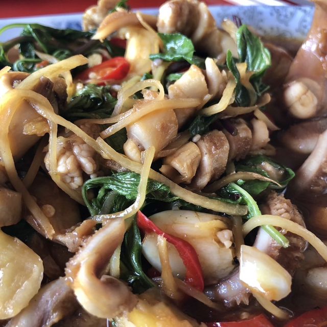 屏東縣東港（漁農海產）鮪魚大餐真好吃😋