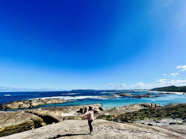 Blue Blue Sky Green Green Grass💙🤭