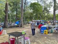 ตลาดเช้าของกินริมทะเล หาดในยาง ภูเก็ต