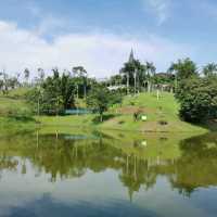 Fun Day in Borneo Happy Farm