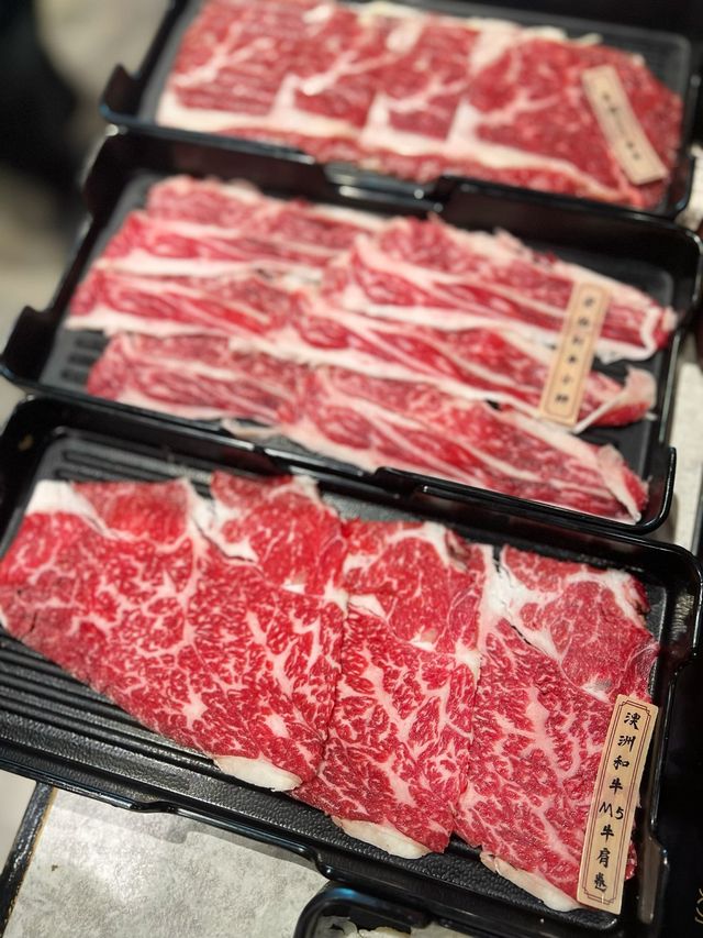 「台式火鍋120分鐘任飲任食，價格優惠」