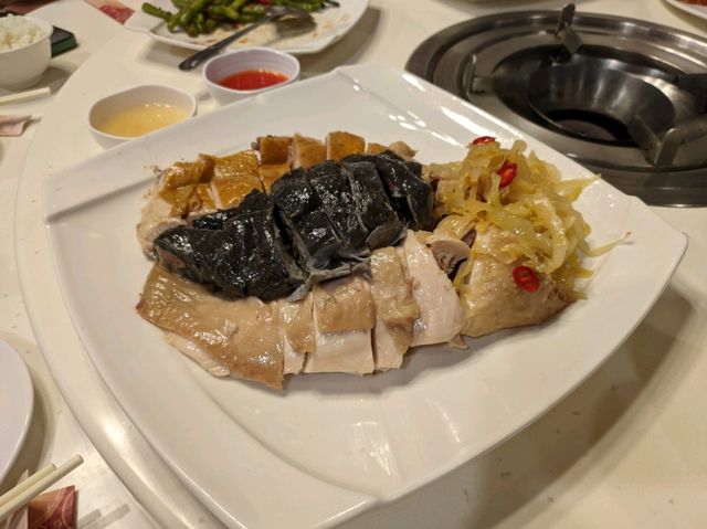 台北米其林推薦雞家莊！必吃布丁和三味雞
