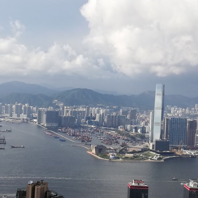 香港太平山山頂，頂級視野😎