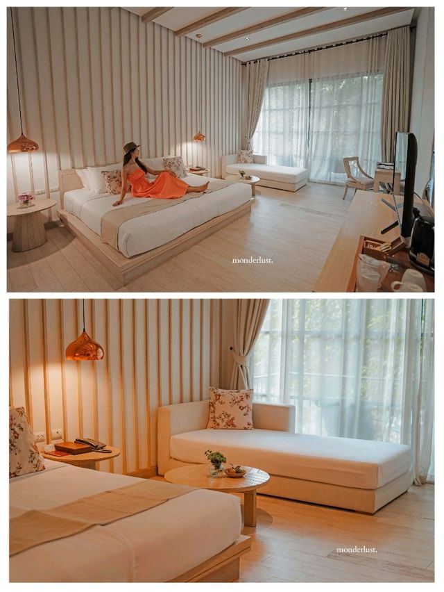 ให้ดอกไม้และขุนเขาโอบกอดเราที่ "Flora Creek"