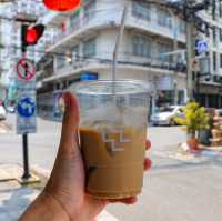 บิวกินนิ่ง คาเฟ่ คาเฟ่เก๋ๆ ถนนช้างม่อยเก่า