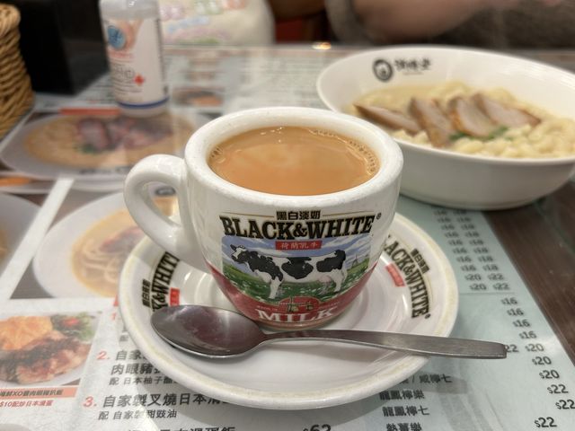 🇭🇰 日文友善驚喜茶記 🇯🇵🥤