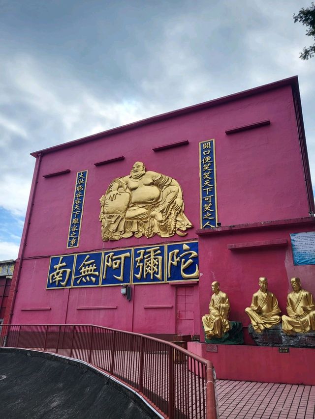非常值得一去的萬佛寺