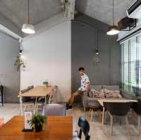 THE EIGHTH ROOM คาเฟ่ดีที่ เขาหลัก พังงา