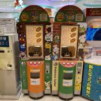 札幌「Pokémon Center SAPPORO」サッポロ限定のメダルが可愛い
