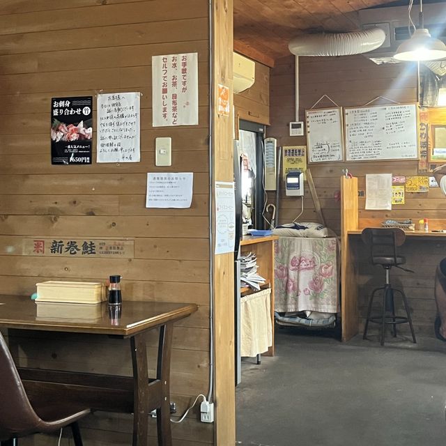 【平の屋】岡崎魚市場内の大人気海鮮ランチ店！
