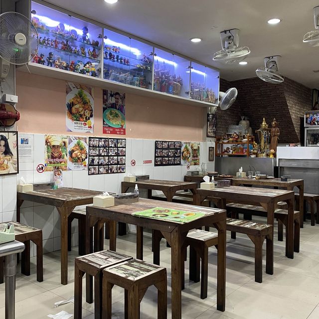태국 방콕 해산물이 푸짐한 똠얌꿍 누들맛집 🦐