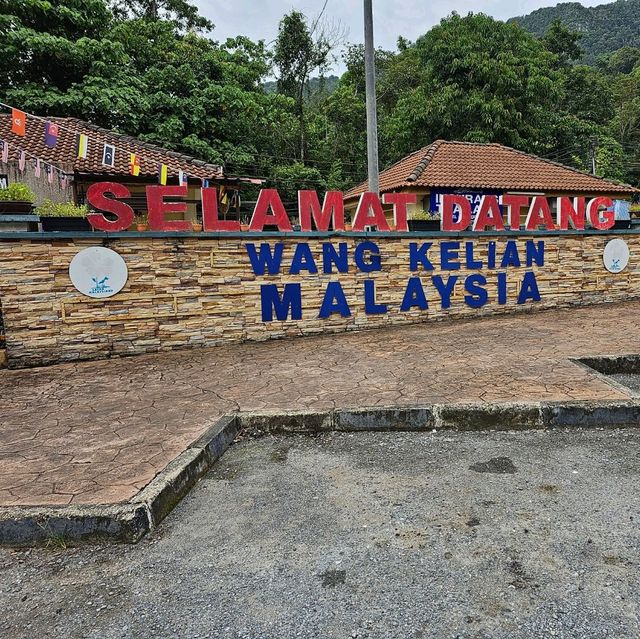 Nice and Easy Malaysia-Thailand Border