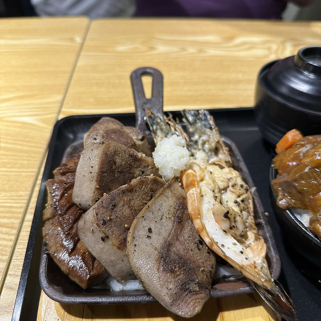 工廈美食！觀塘駱駝漆．鐵板牛舌
