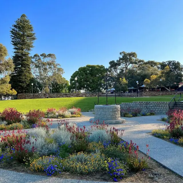 Kings Park and Botanic Garden