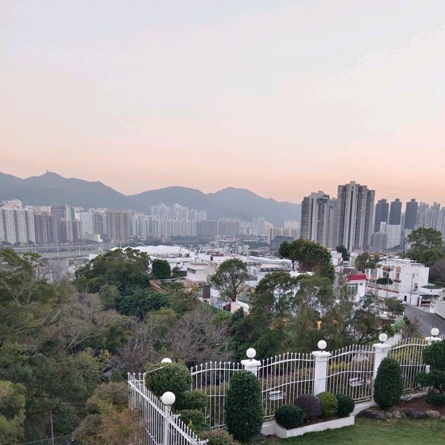 八仙嶺和大帽山 , 浮圖夕照！風景絕佳！