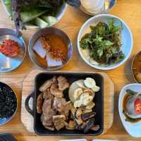 Korean Town Phuket ร้านเกาหลีสุดอร่อย