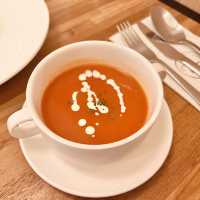 九龍城木系cafe