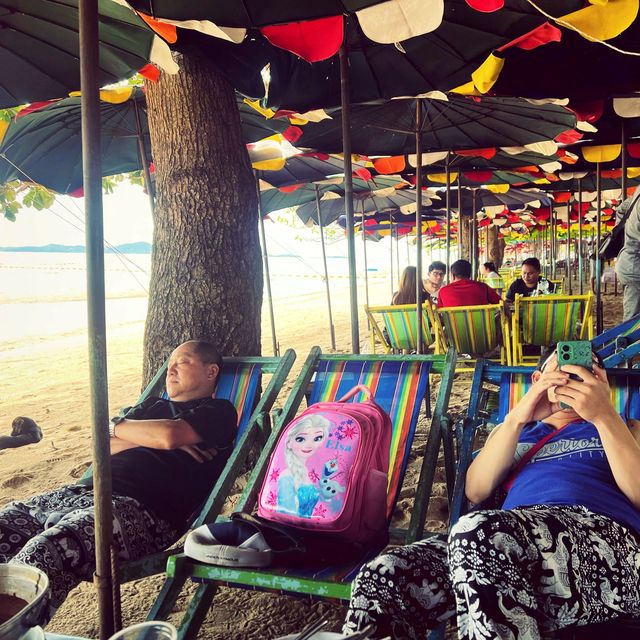 หาดจอมเทียน ชลบุรี🏖️🏖️