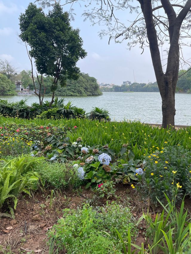 Enchanting City Tour of Old Quarter Hanoi