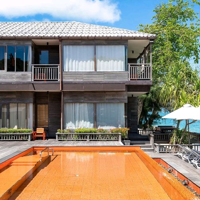 Baan Ploy Sea