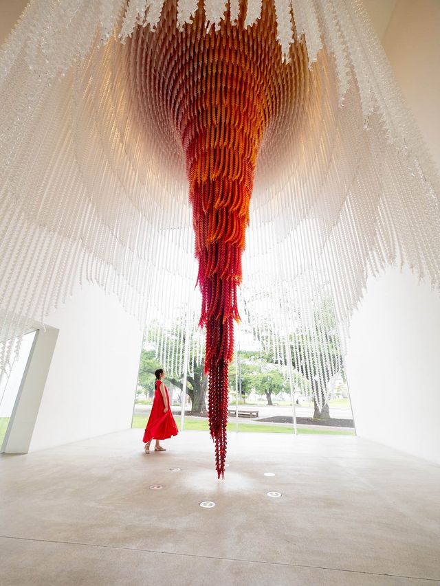 【青森県に行くならココ！🎨】十和田市現代美術館の展示が芸術的すぎる😳✨