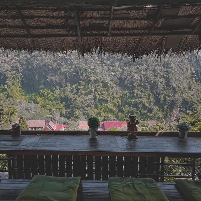 ร้านกาแฟราคาหลักสิบ กับวิวหลักล้าน ⛰️❤️