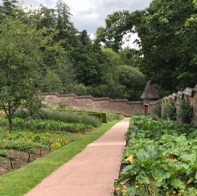 English Walled Gardens