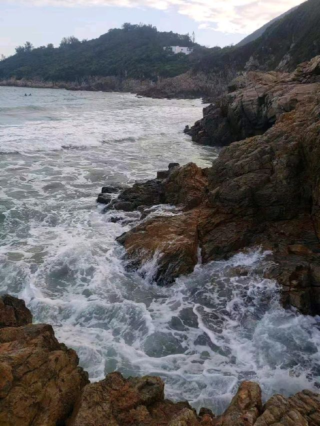 水清沙幼的香港大浪灣