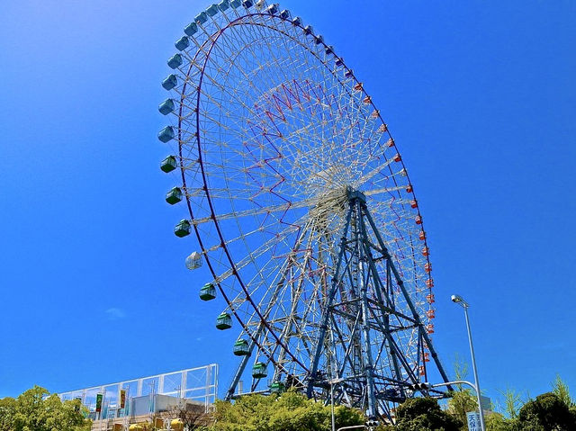 The Tempozan Giant Ferris Wheel