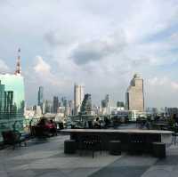 สตาร์บัครีเสิร์ฟเจ้าพระยารีเวอร์ฟร้อนท์ไอคอนสยาม