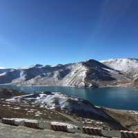 西藏聖湖-羊卓雍措