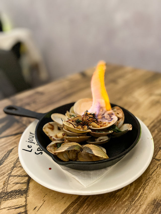 《銅鑼灣樓上西餐 必食火魔醉蜆》