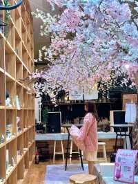 【埼玉(大宮)】花粉症で外でたくない方必見！お風呂も入れる屋内でお花見デートはここ！