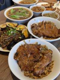 【台湾・淡水】淡水行ったら必食！排骨飯と大滷湯♪