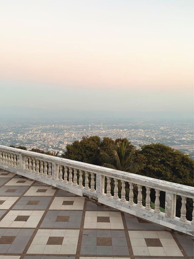 Northern Thailand’s Most Sacred Temple: Wat Phra That Doi Suthep ✨