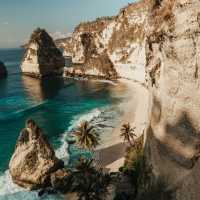 Bali: The Island of Gods and Enchanting Experiences