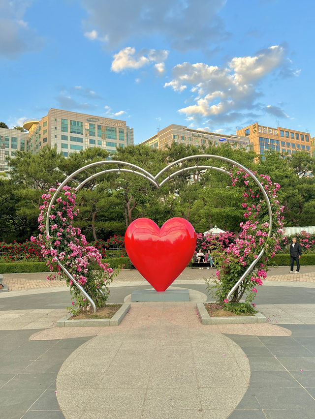 사랑이 꽃피는 이곳은 데이트하기 좋은 일산🌳🥰
