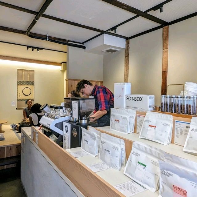 日本京都-豐國神社附近的洋人咖啡：SOT COFFEE ROASTER