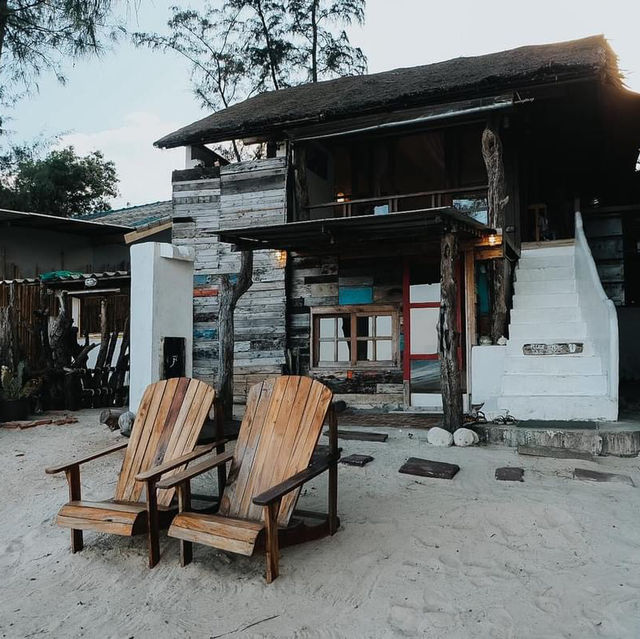 Maliblues Bed & Bar - Chumphon
