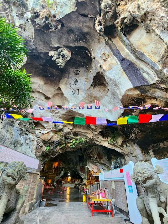 Perak Cave Temple
