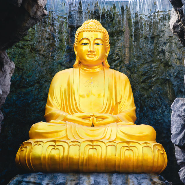 วัดหลักสี่ราษฎร์สโมสร
