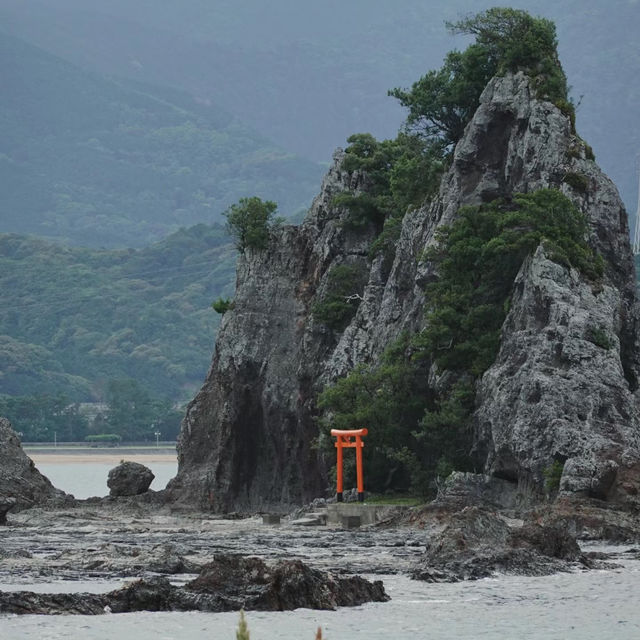 雨晴海岸：高聳崖壁，海浪聲，絕佳放鬆之選