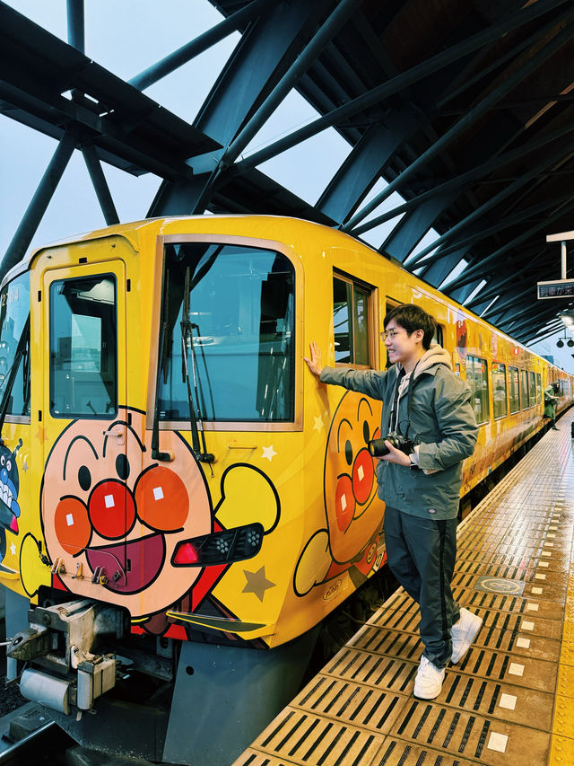 來日本🇯🇵必坐麵包超人列車🚂