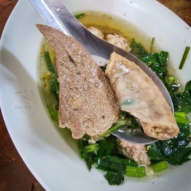 ✨️ต้มเลือดหมู ทันจิตต์