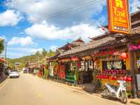Lee Wine Rak Thai