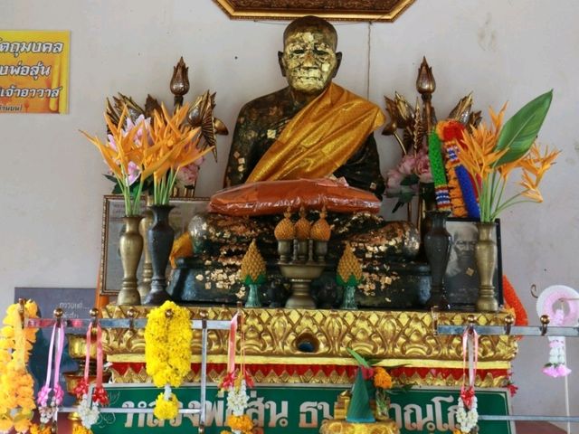 เที่ยววัดปากน้ำแหลมสิงห์